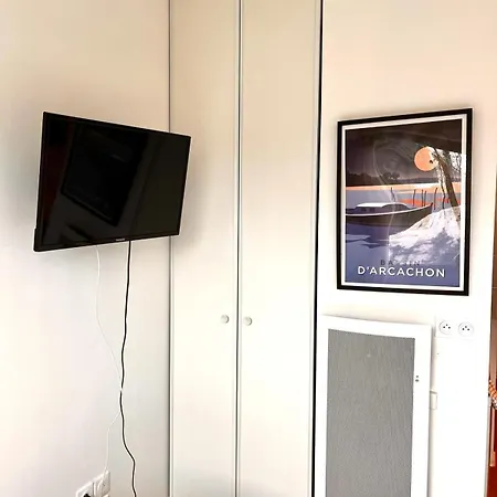 Hoteliere Le Prado 2* Libourne