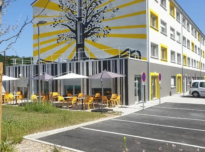 Hoteliere Le Prado 2* Libourne
